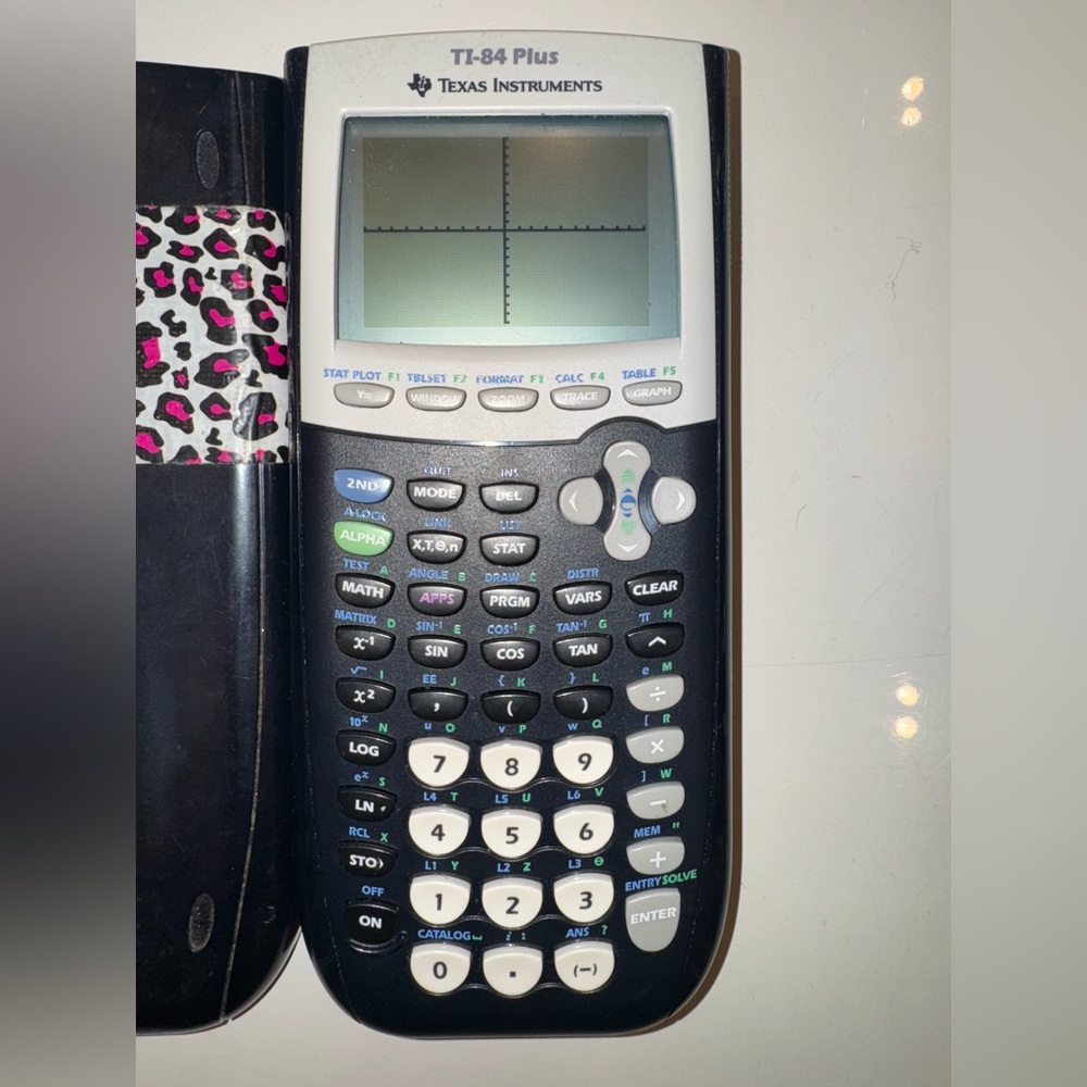 🛍️Texas Instruments TI-84 Plus Graphing Calculator - Black and Silver - Picture 8 of 13